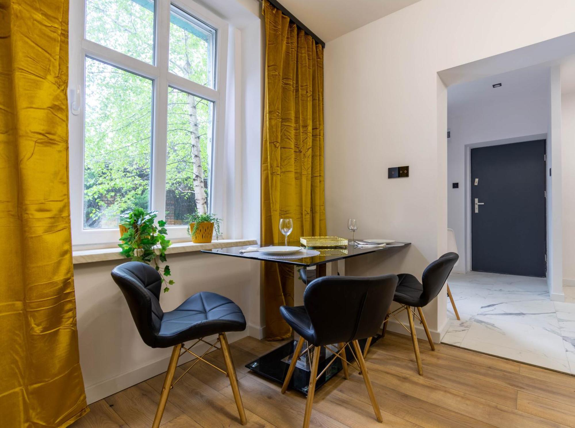 Klimatyczny Apartament Wroclawska Leilighet Bytom Eksteriør bilde